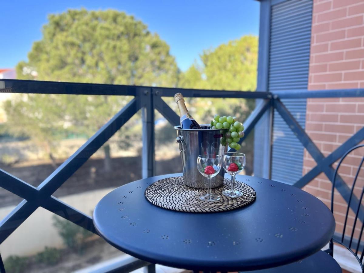 Albufeira Modern 4 With Pool By Homing Διαμέρισμα Εξωτερικό φωτογραφία